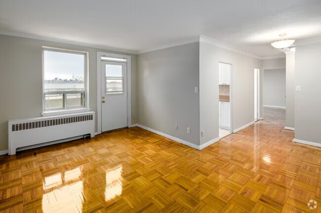 Looking for Female Filipina Roommate in Etobicoke
