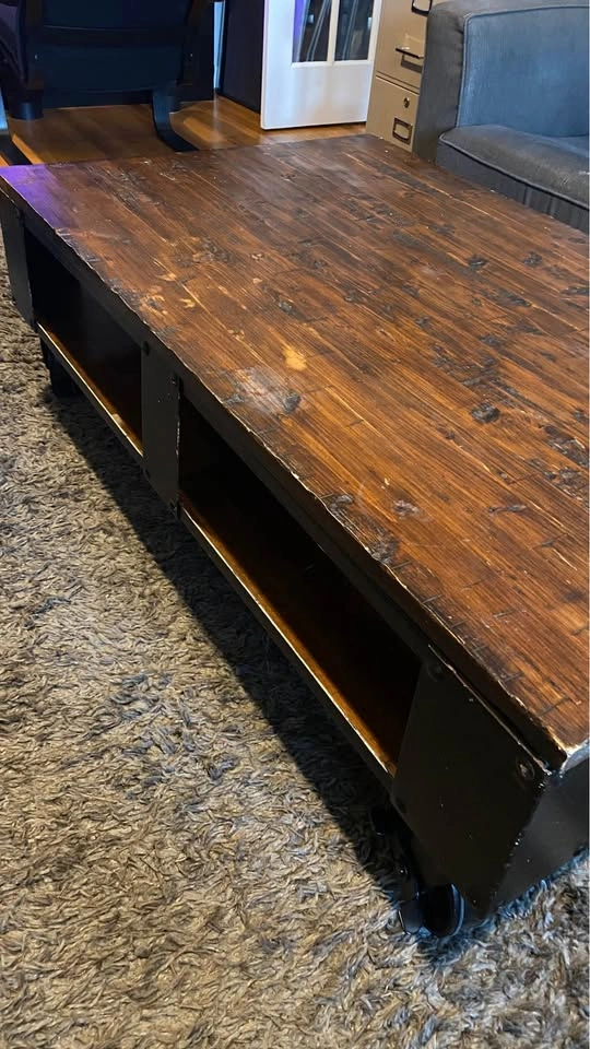 Center Table Rustic 31.5x52x17 … 165$ OBO - photo 3