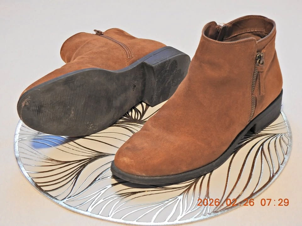 Joe Fresh Women's Ankle Boots - Size 9