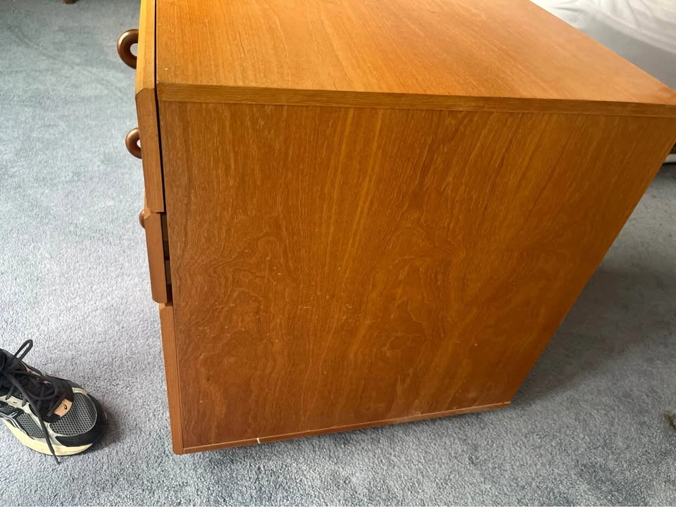 Mid-Century Modern Teak 3-Drawer Pedestal Unit on Casters - photo 5