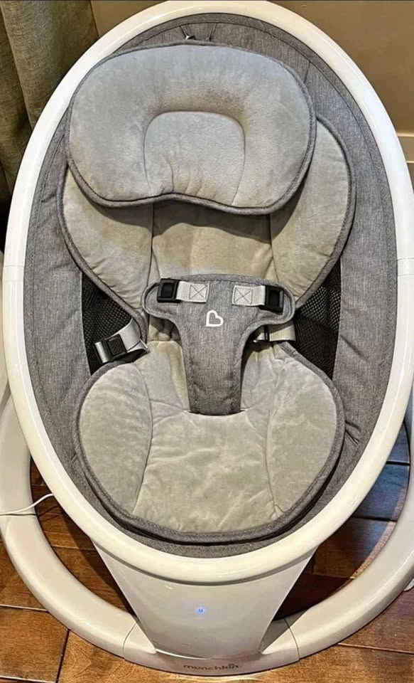 Munchkin Swing Bluetooth Enabled Rocker - photo 5