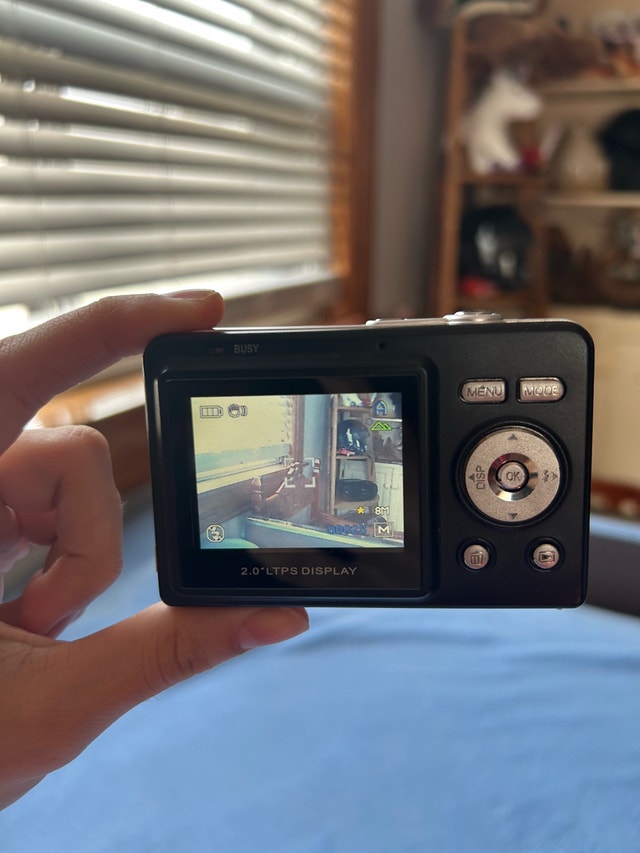 CyberPix S-5415 Digital Camera with Case - photo 3