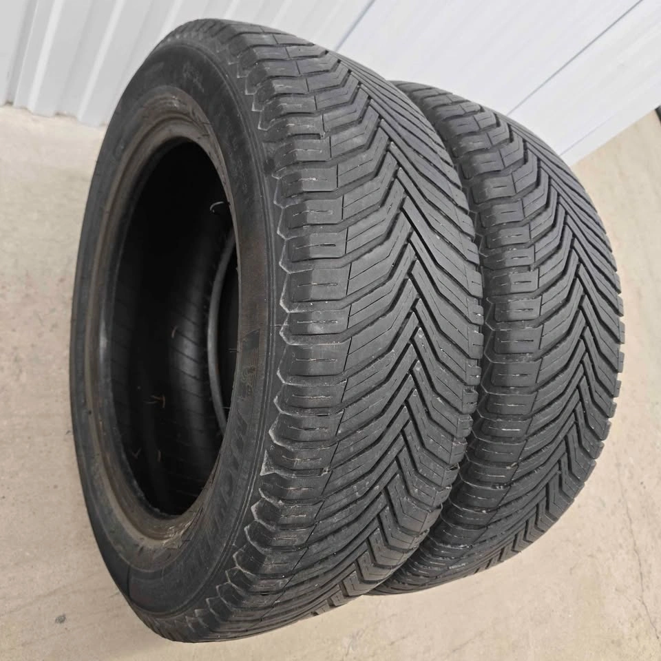 Michelin Cross Climate Tires- 225/60R17 - photo 3