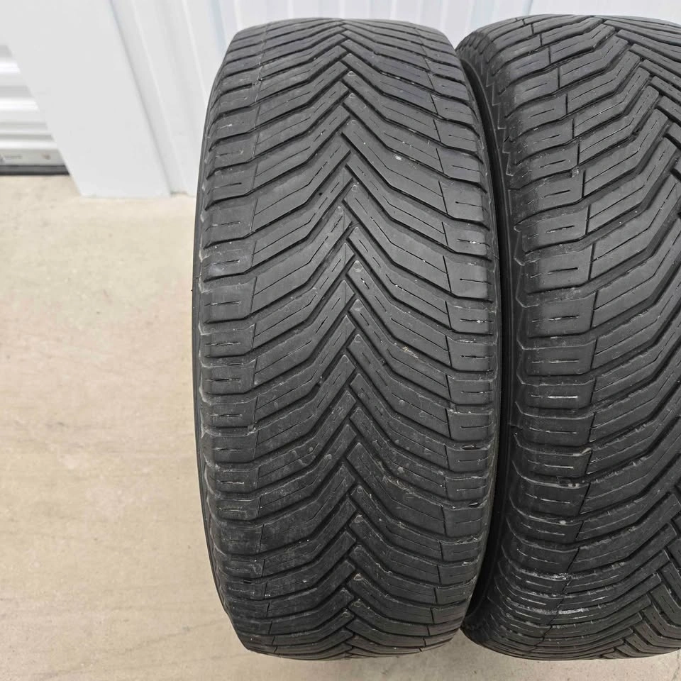 Michelin Cross Climate Tires- 225/60R17 - photo 4