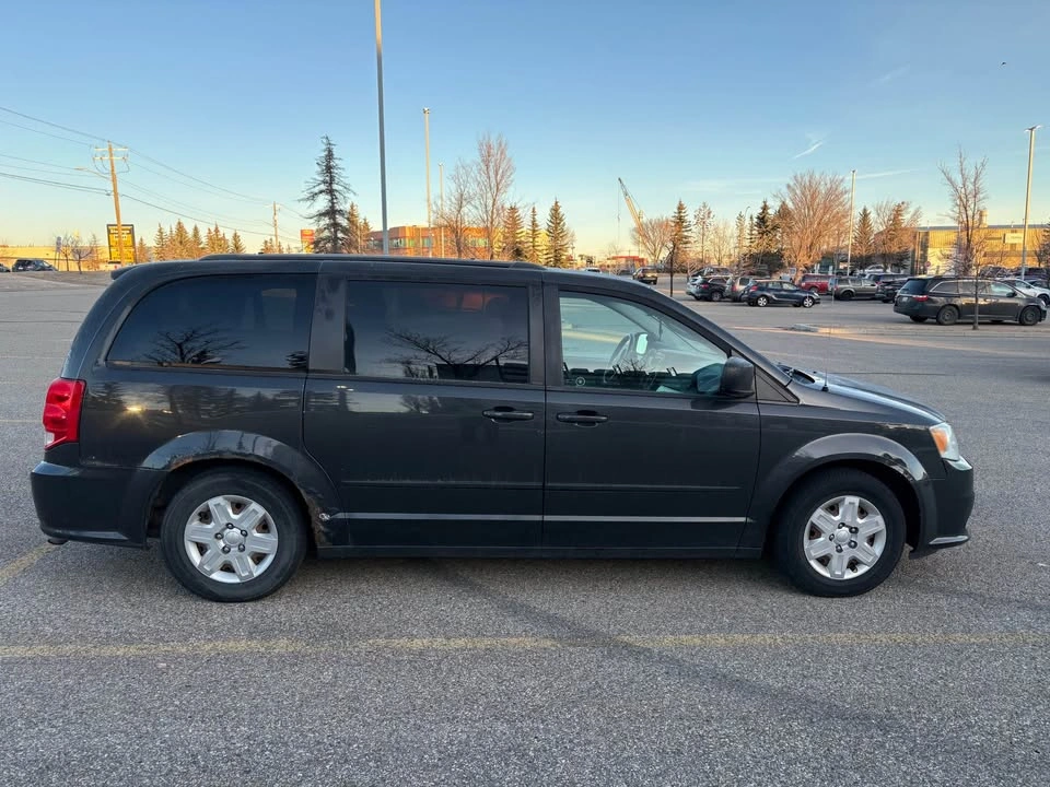 2011 Dodge Grand Caravan SXT/Flex Fuel - photo 2