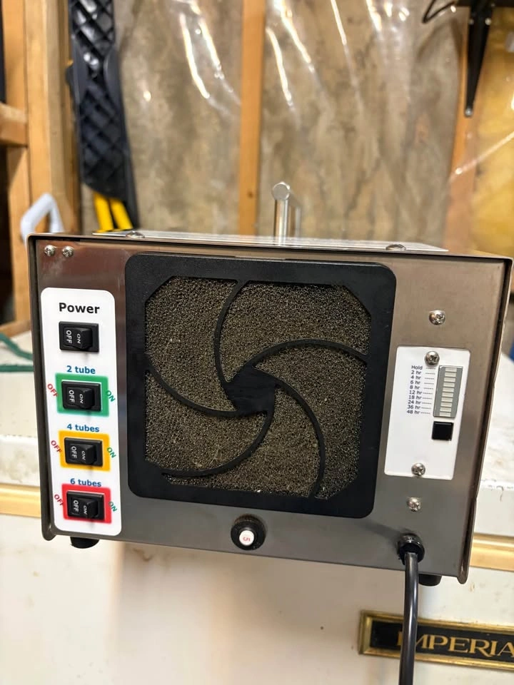 UV PRO 6,800 Ozone Generator Air Purifier - photo 2