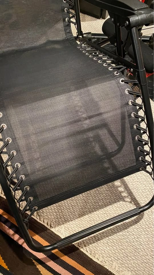Amazon Basics Patio Lounge Zero Gravity Chair - photo 3