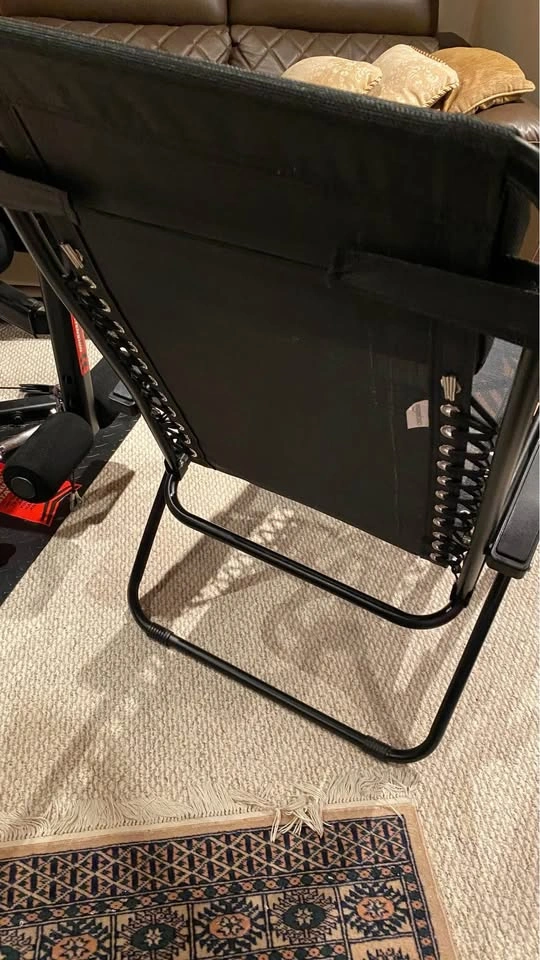 Amazon Basics Patio Lounge Zero Gravity Chair - photo 4