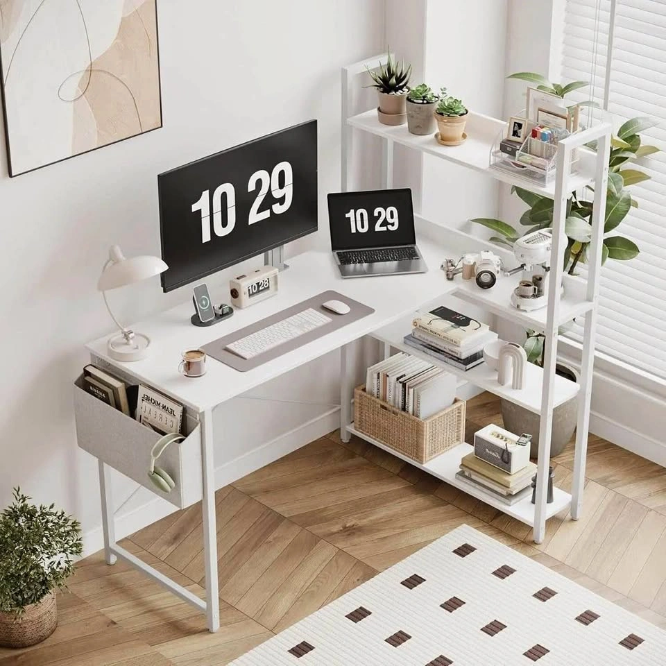 Like new Computer Desk / Desk Table