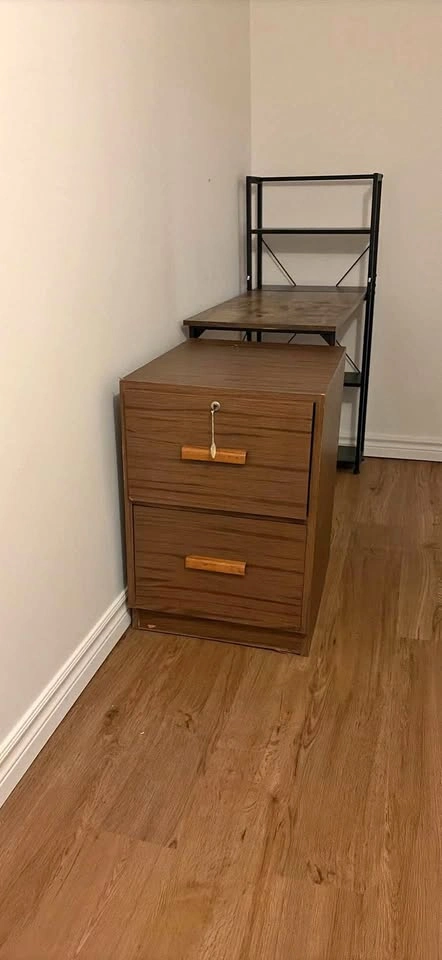 2-Drawer Wood Grain Filing Cabinet with Key
