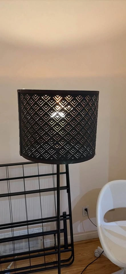 Modern Black Metal Floor Lamp with Geometric Cutout Shade - photo 2
