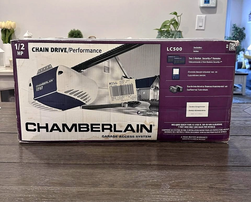 Chamberlain 1/2 HP Garage Door Opener (LC500) - New Kit