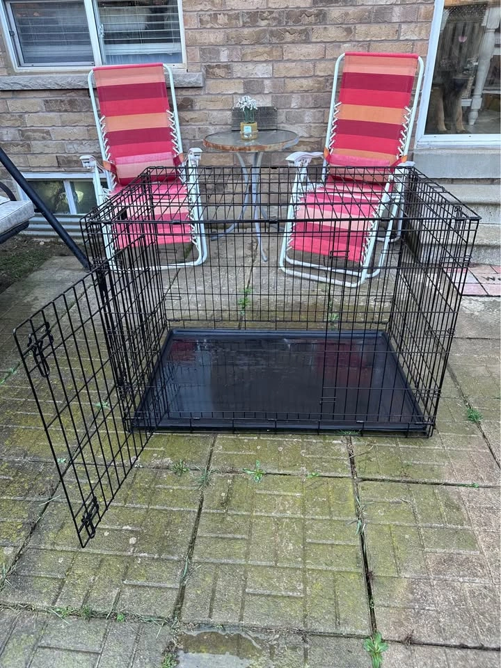 XL DOG CRATE: iCrate Dog Crate – 42.875” x 28.75” x 30.375” - photo 2