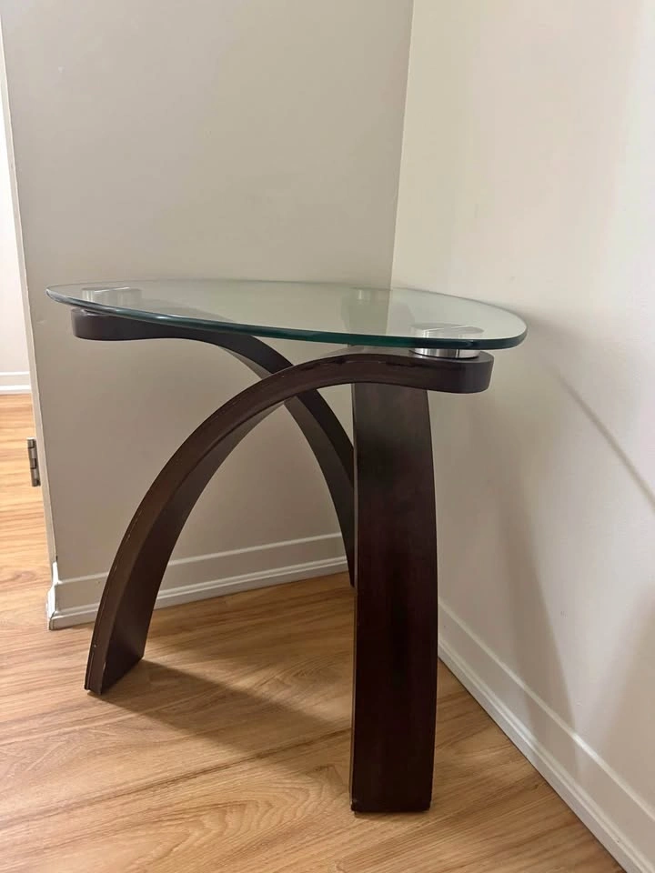 Accent Table