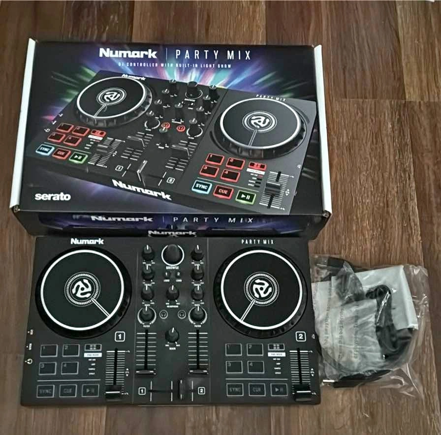 Numark Party Mix DJ Controller with Light Show