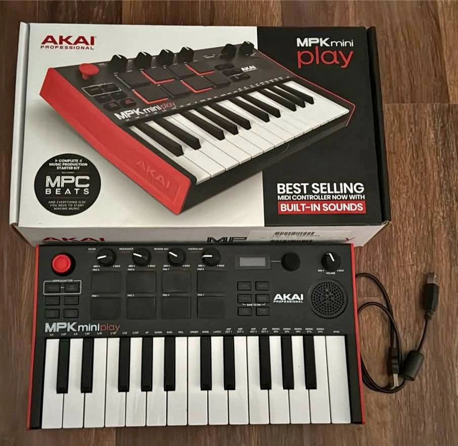 AKAI MPK mini play MIDI Keyboard