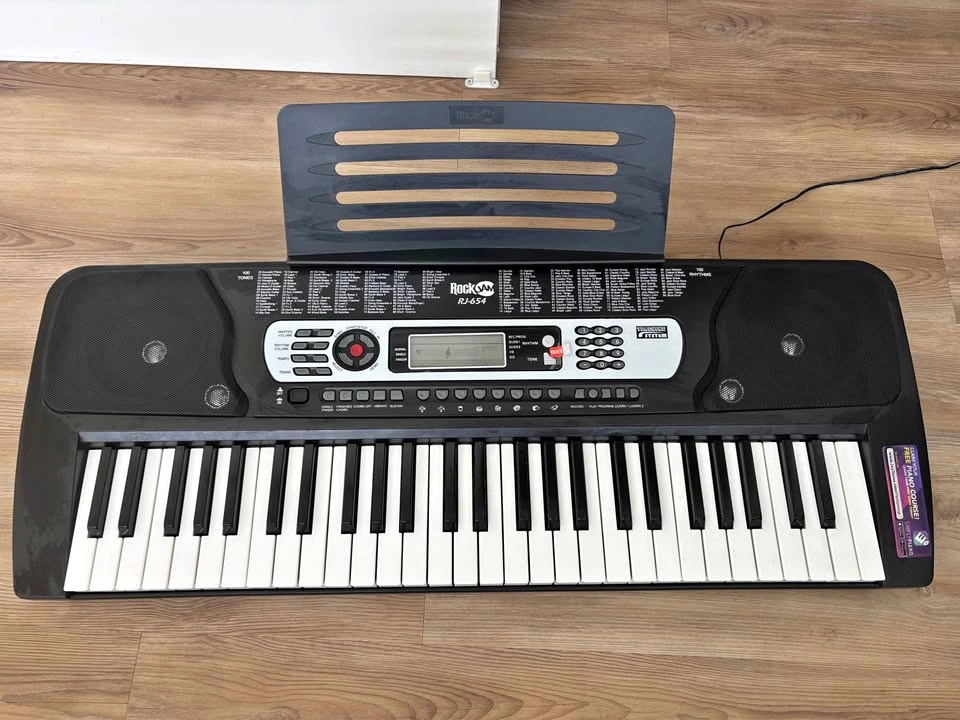 54-Key Digital Piano Keyboard with Simply Piano App