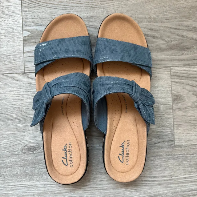 Clarks Sandals New with no Box image indicator(2)