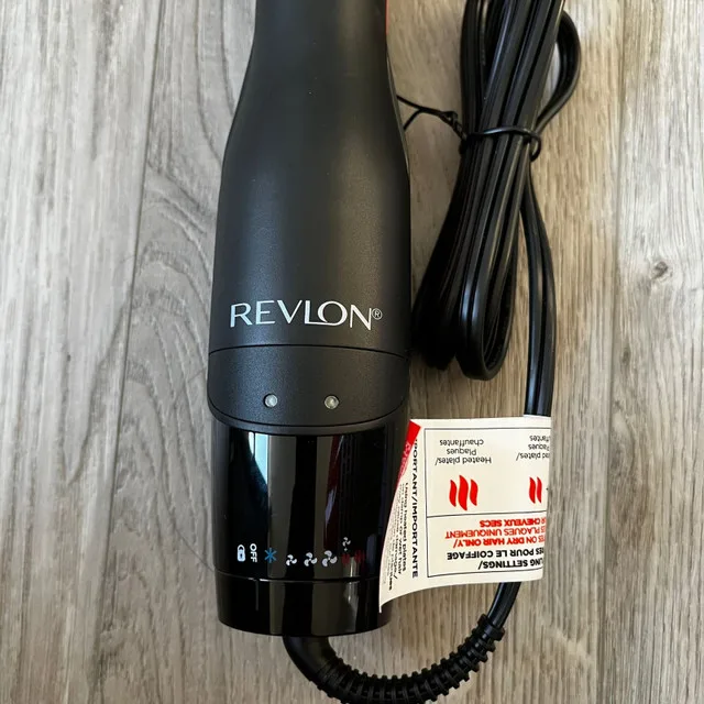 Revlon One-Step Air Straight image indicator(5)
