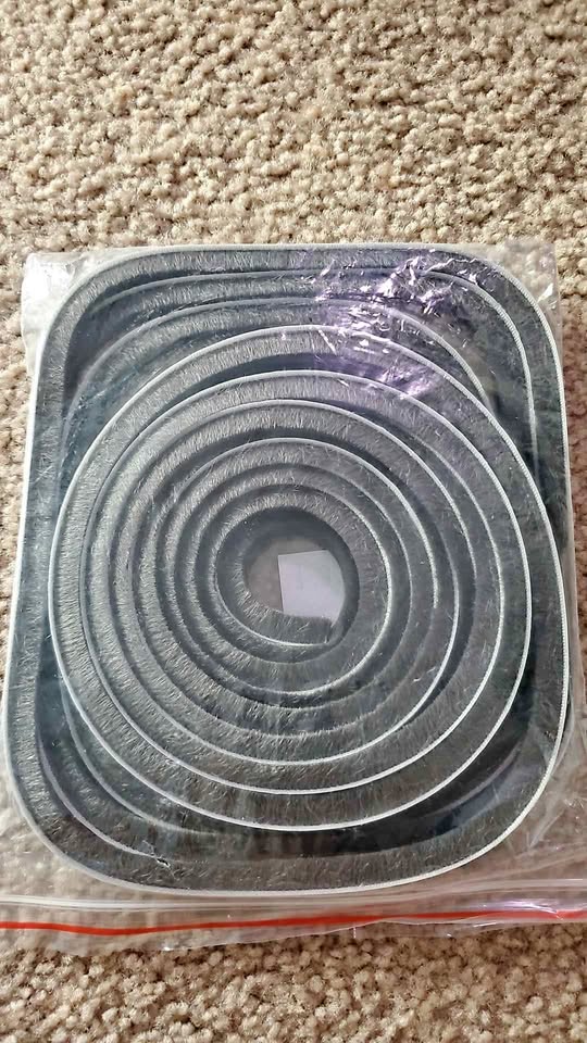 Self Adhesive Pile Weather Stripping 5m
