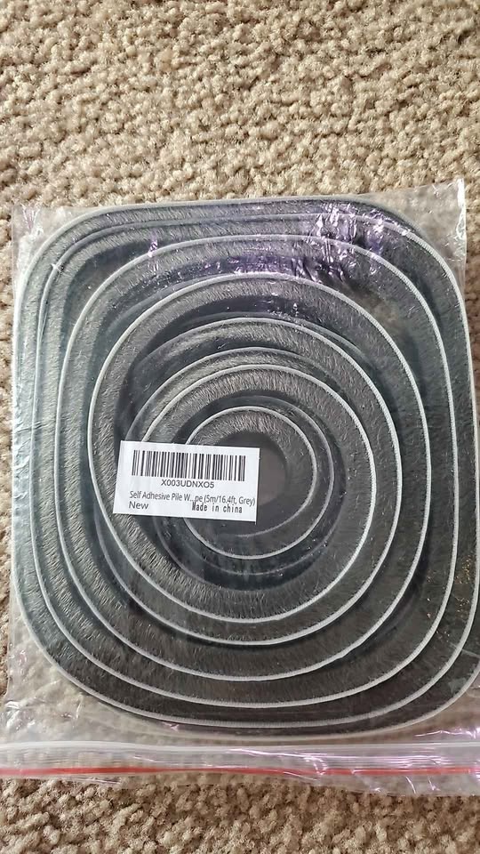 Self Adhesive Pile Weather Stripping 5m - photo 2