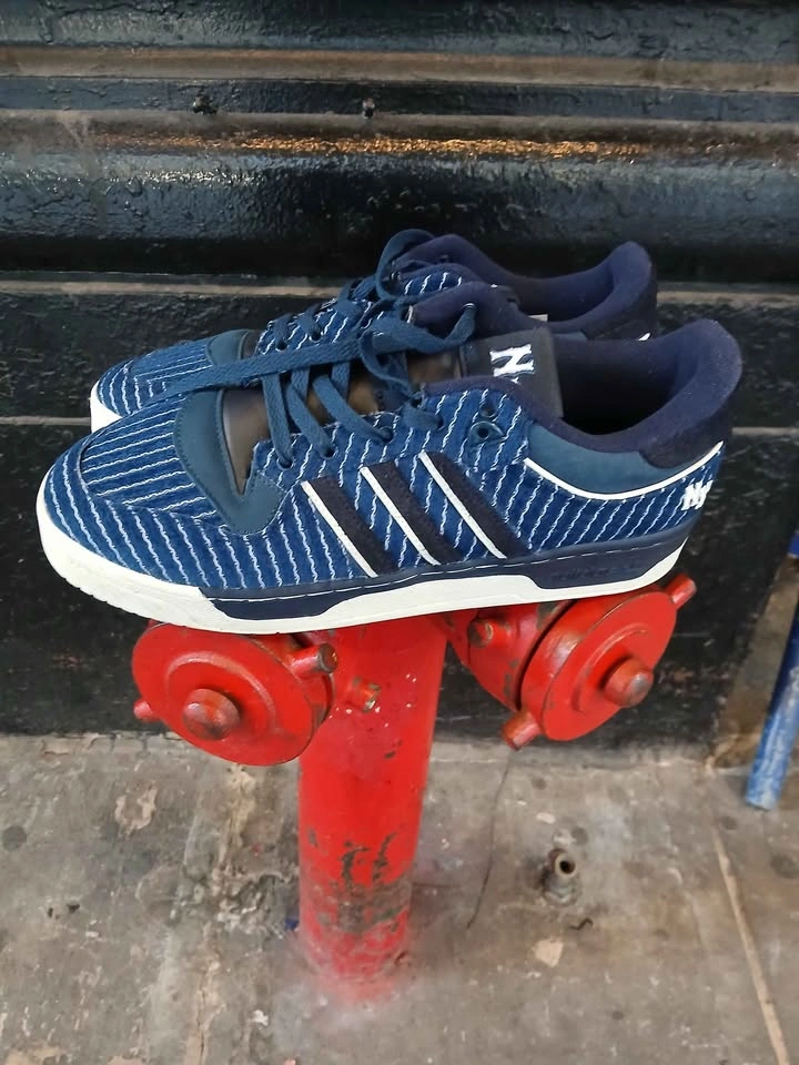 Adidas Rivalry Low 86 NY Yankees Unreleased. Size 13 - photo 3
