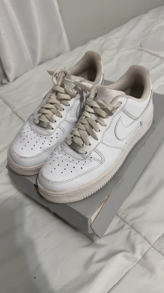 Air force ones size 9’5 - photo 2