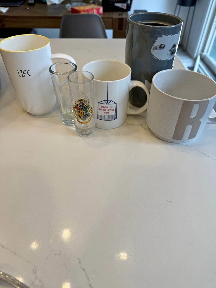 Assorted Mugs & Glasses Bundle – $10 (Quick Sale)