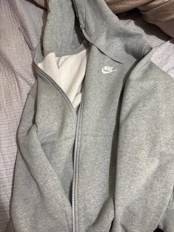 Nike Zip-Up Sweater Size Large - photo 3