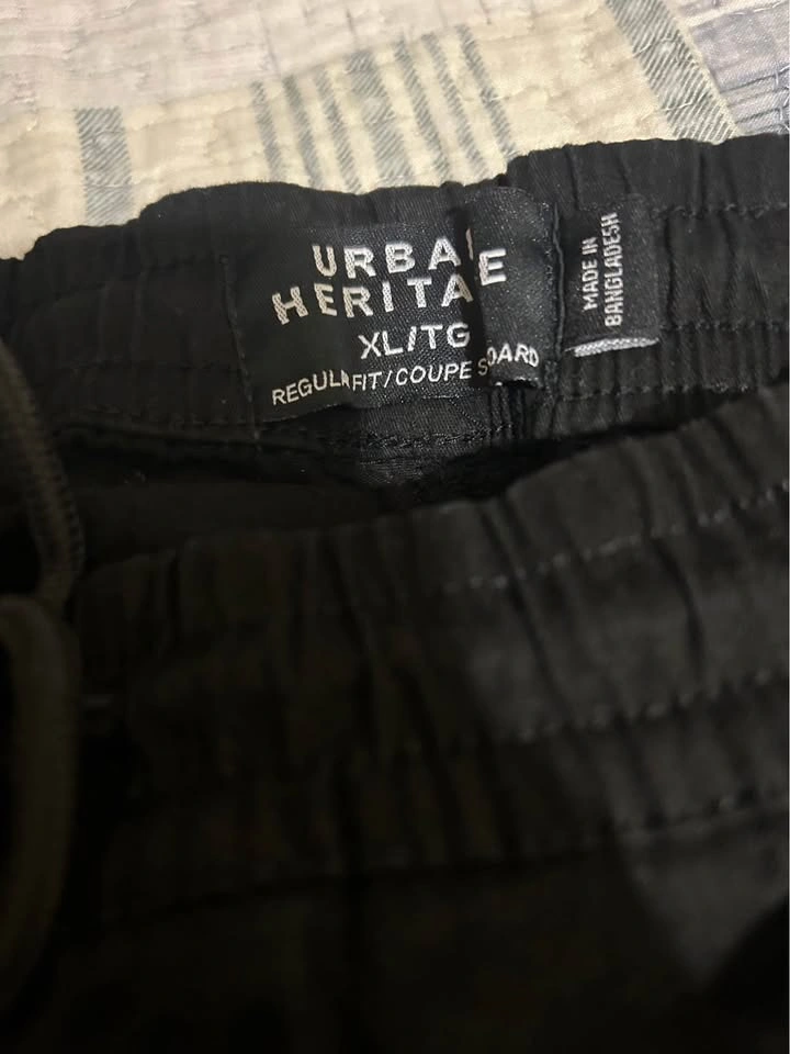 Size XL Regular Fit Black Cargos - photo 2