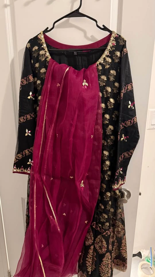 Deepak Perwani Pakistani Dress - photo 2