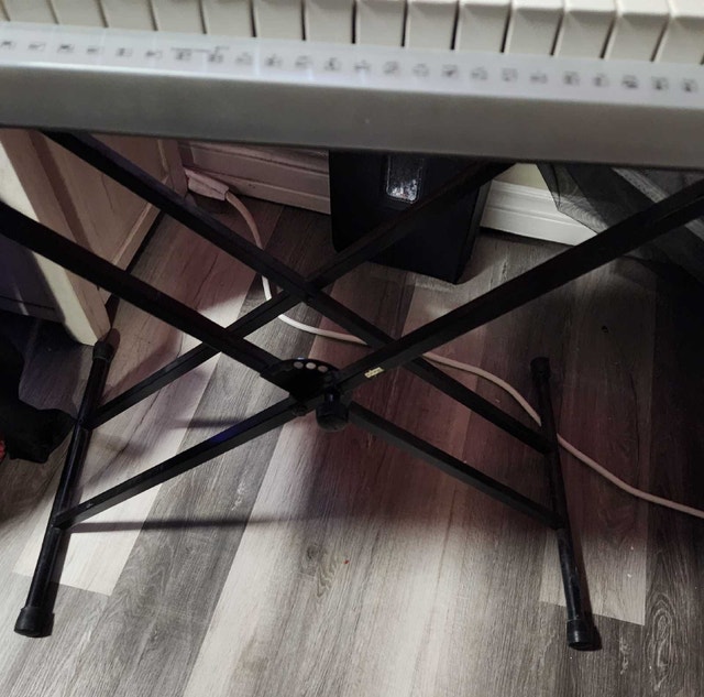 Yamaha Keyboard DGX-220 - photo 4