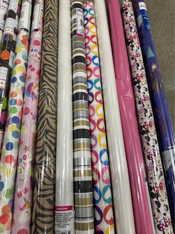 Large Lot of Gift Wrap Rolls – Mixed Prints – Most Sealed - photo 5