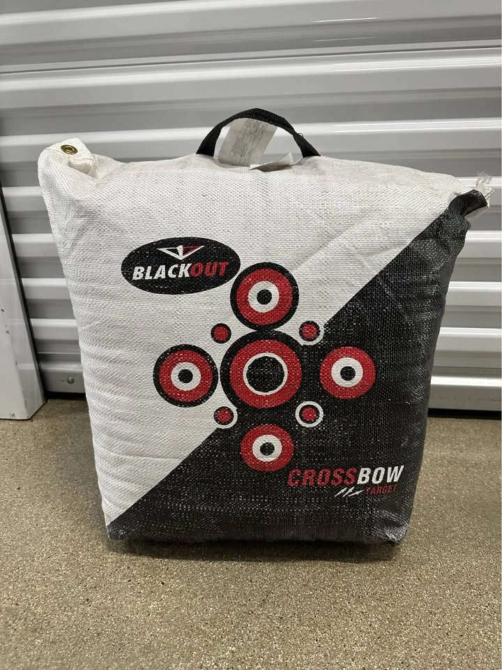 Blackout Crossbow Target Bag – Archery Practice Target - photo 4