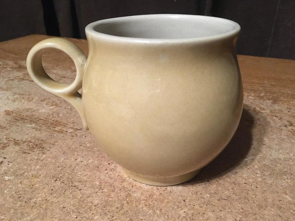 DITMAR URBACH MUG CUP SAND COLORED WITH SUNFLOWER CZECHOSLOVAKIA - photo 2