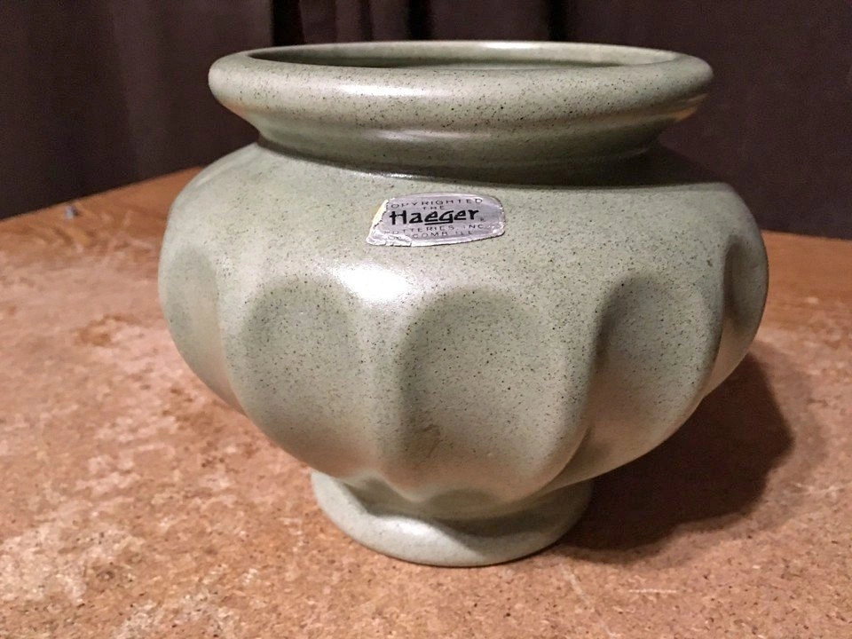 Haeger Green Ribbed Vase Pot Planter