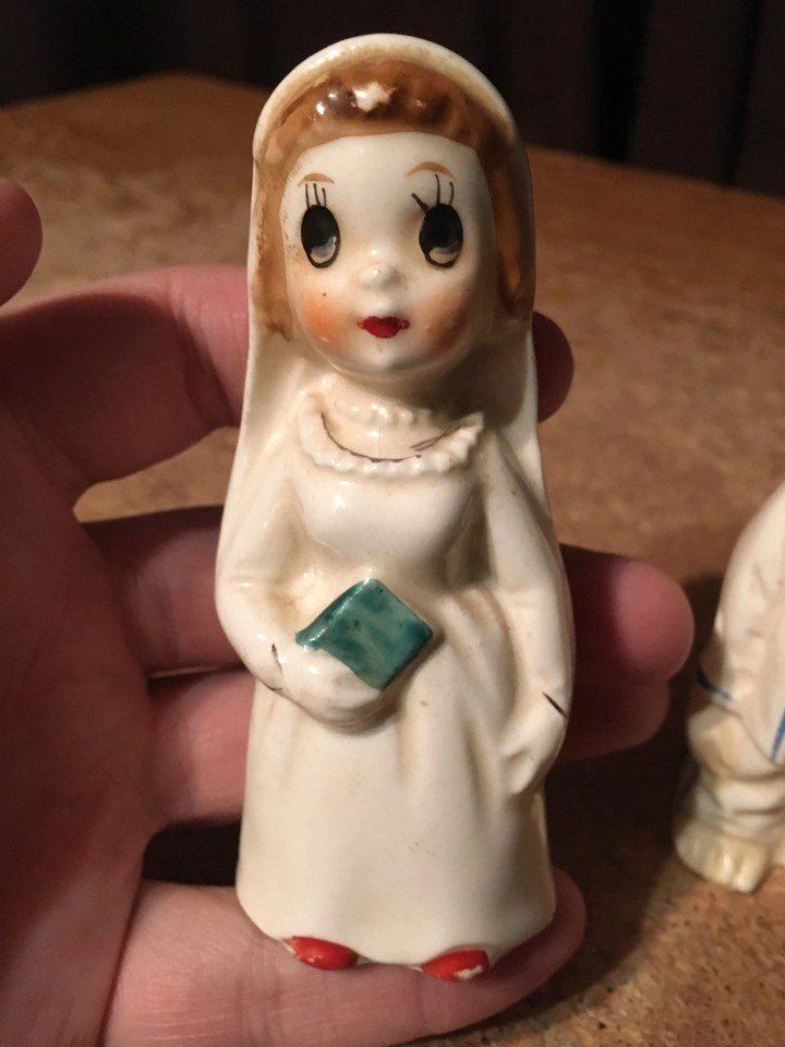 Vintage Two-Faced Bride & Groom Salt & Pepper Shakers - Enesco J - photo 4