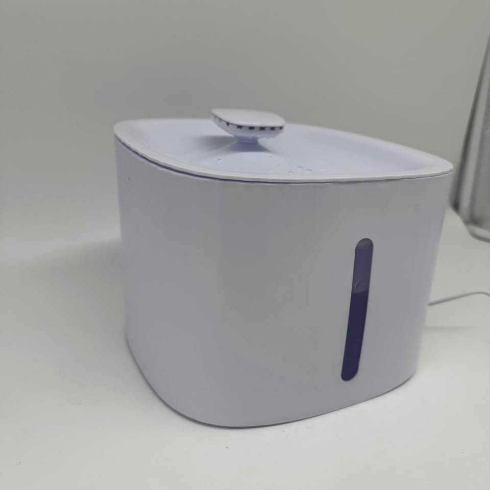 Pet Water Fountain with LED Light – 3L Dispenser - photo 2