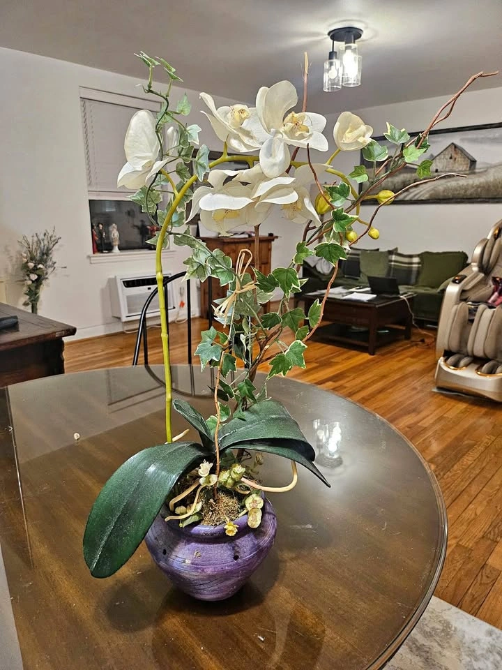 Moving sale: artificial flower