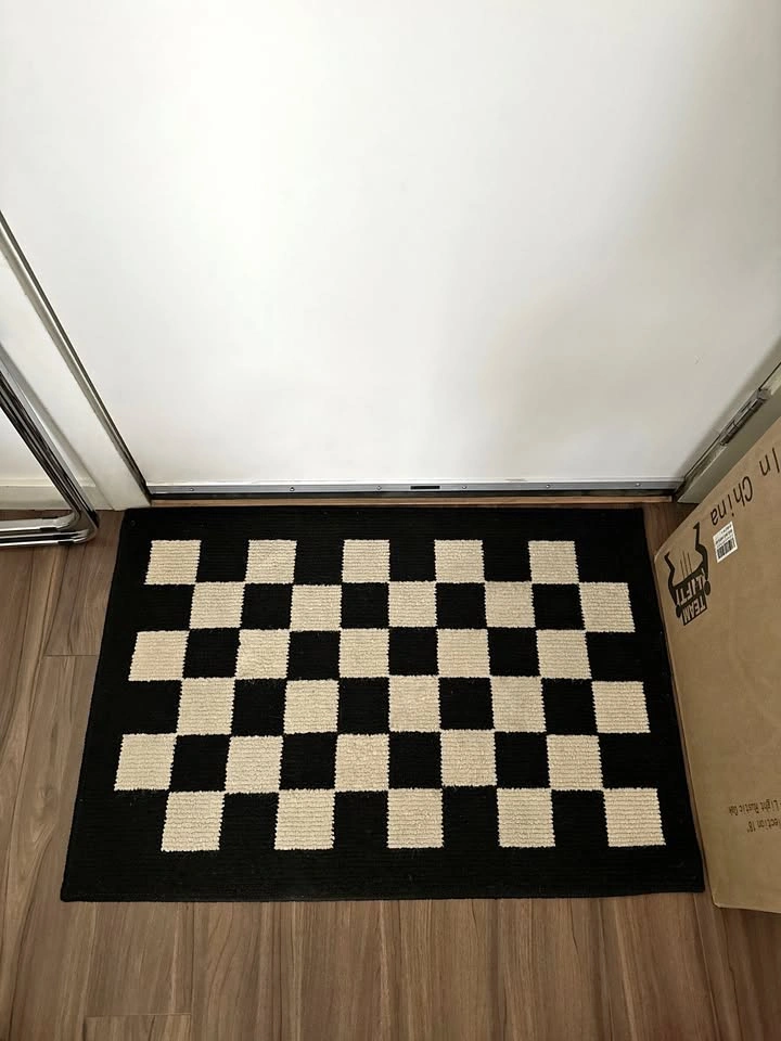 Cream and Black Checkered Doormat