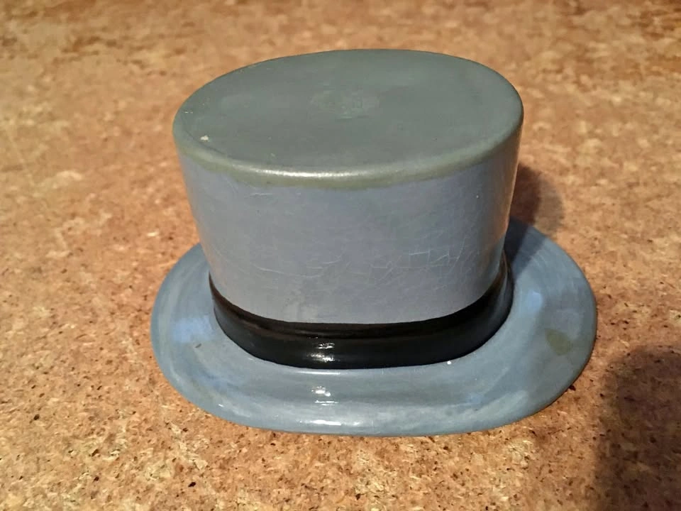 Vintage Ceramic Dobbs Hats Advertising Top Hat