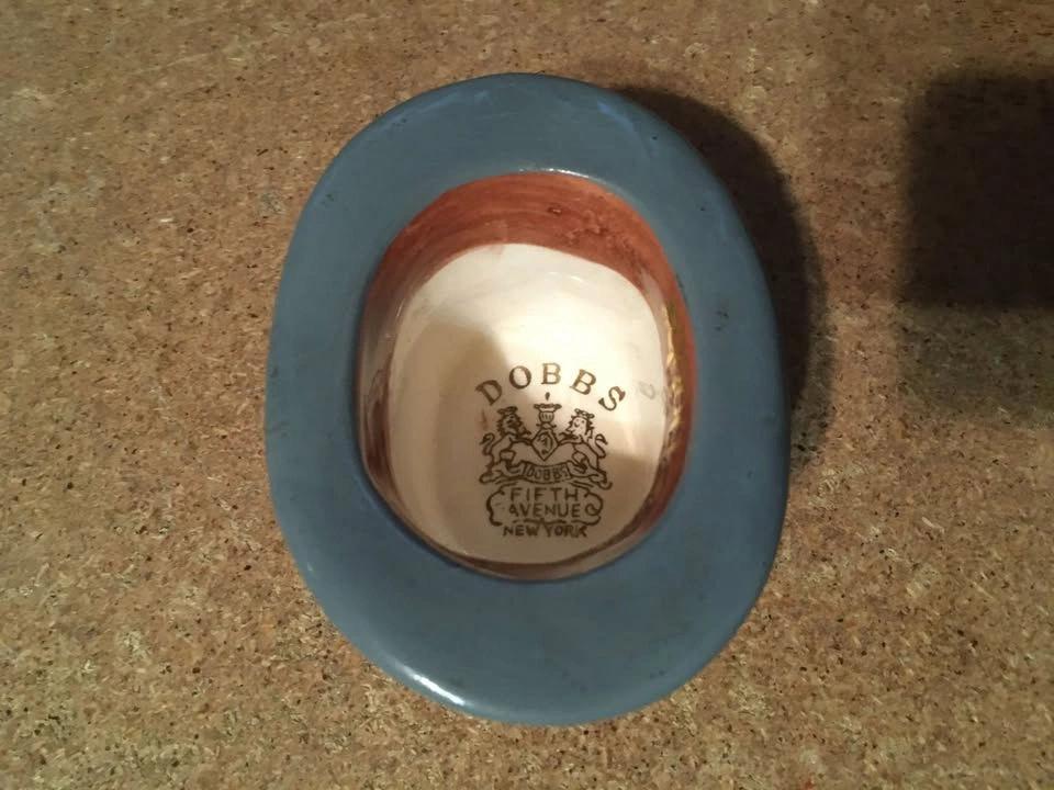 Vintage Ceramic Dobbs Hats Advertising Top Hat - photo 2