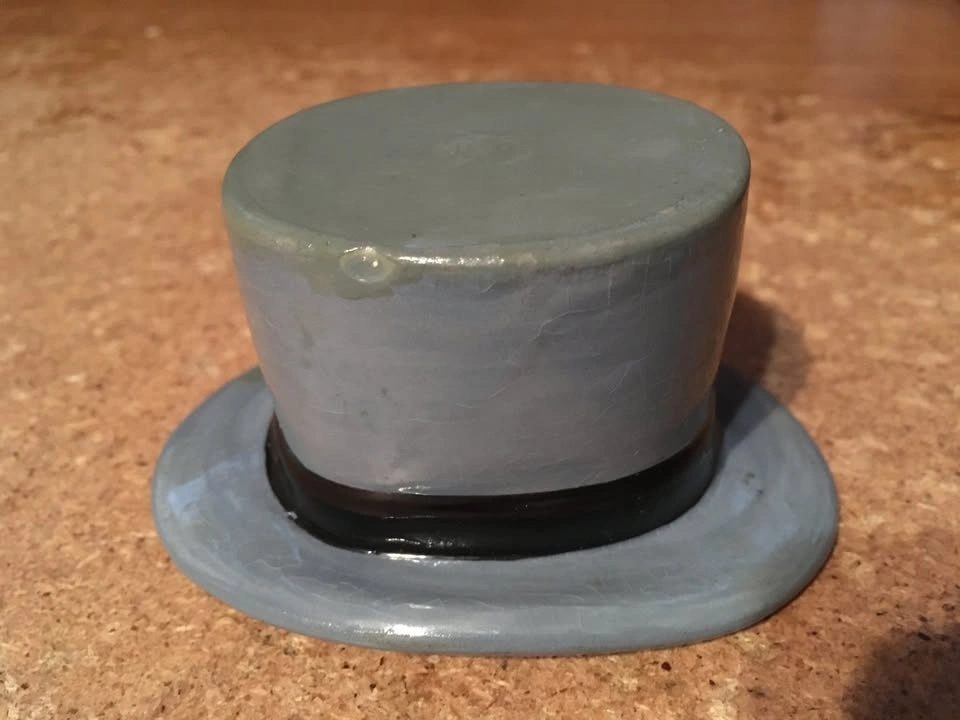 Vintage Ceramic Dobbs Hats Advertising Top Hat - photo 3