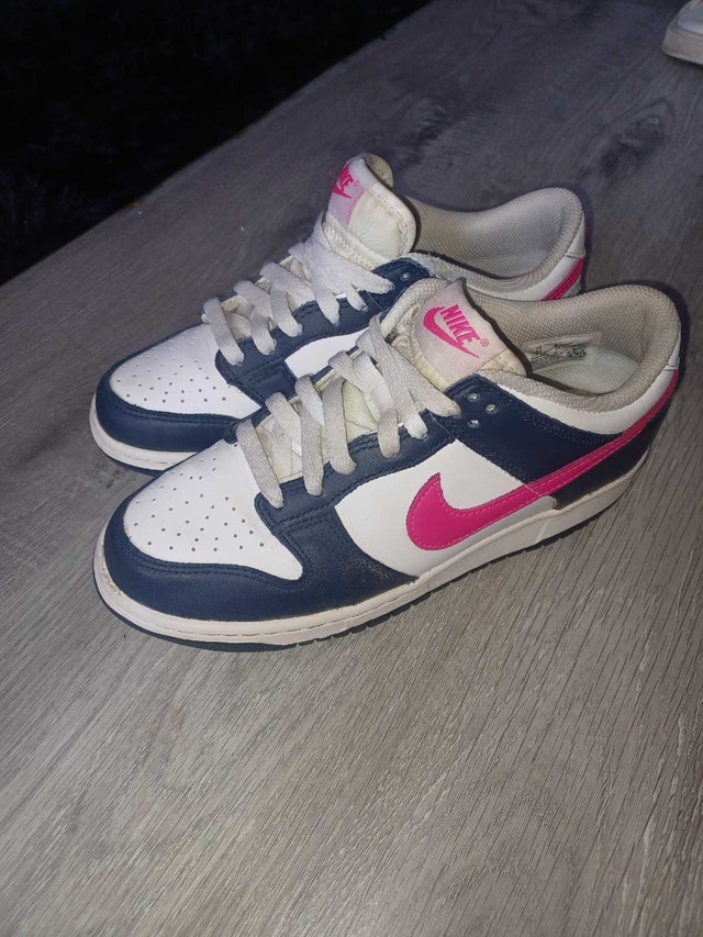 Nike Dunk Low GS size 6 kids - photo 2
