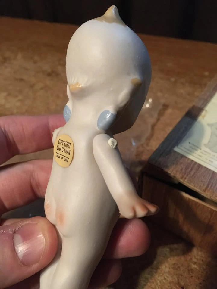 VINTAGE SHACKMAN PUDGIE PORCELAIN DOLL IN ORIGINAL BOX - photo 5
