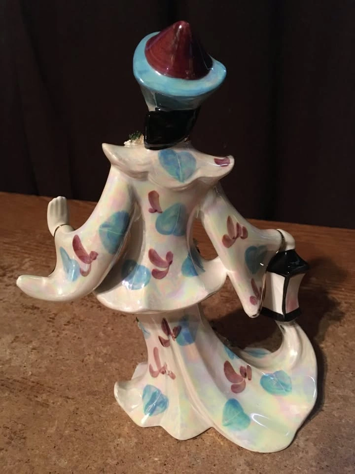 1956 Signed Geo Z. Lefton Porcelain Dancer w/ Lantern - photo 2