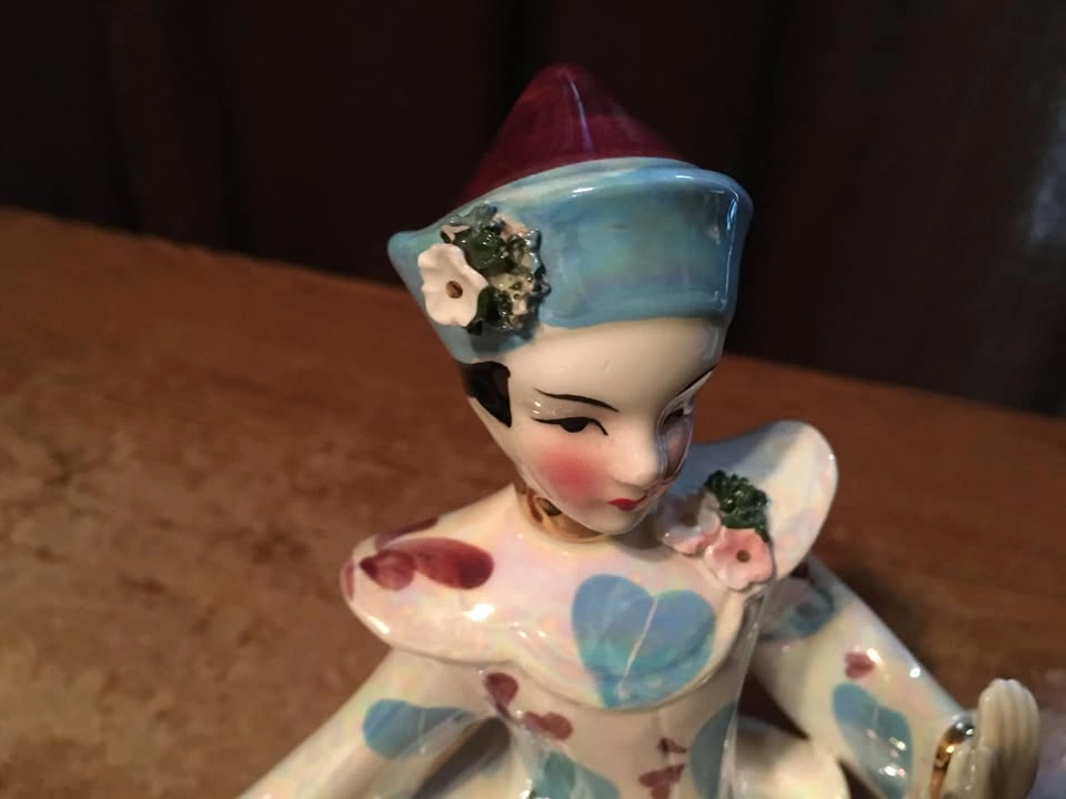 1956 Signed Geo Z. Lefton Porcelain Dancer w/ Lantern - photo 3