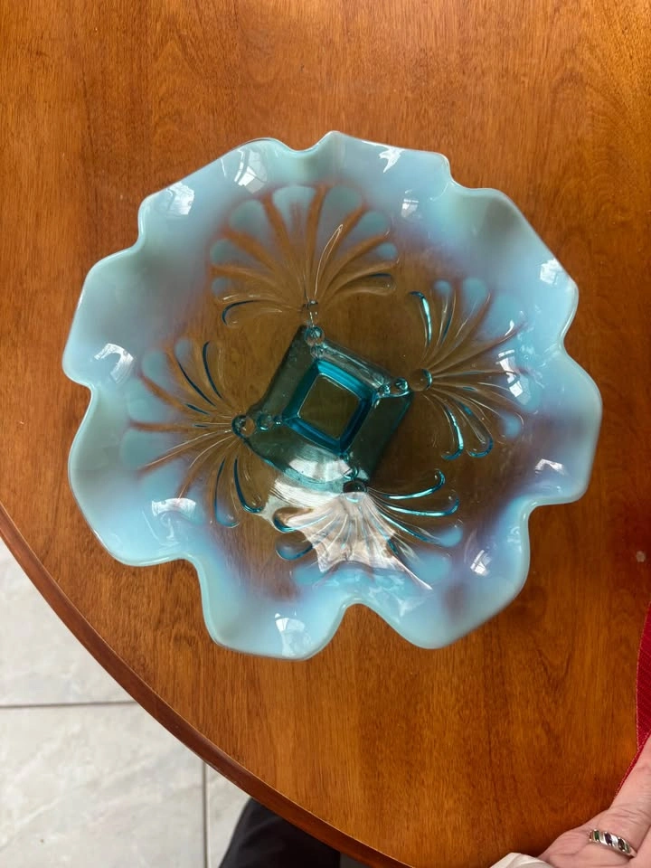 Antique Blue Jefferson Glass Candy Dish: Beaded Fans, Opalescent - photo 2