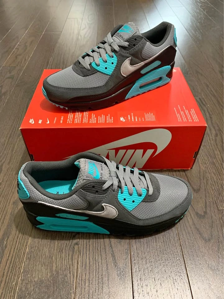 Nike Air Max 90