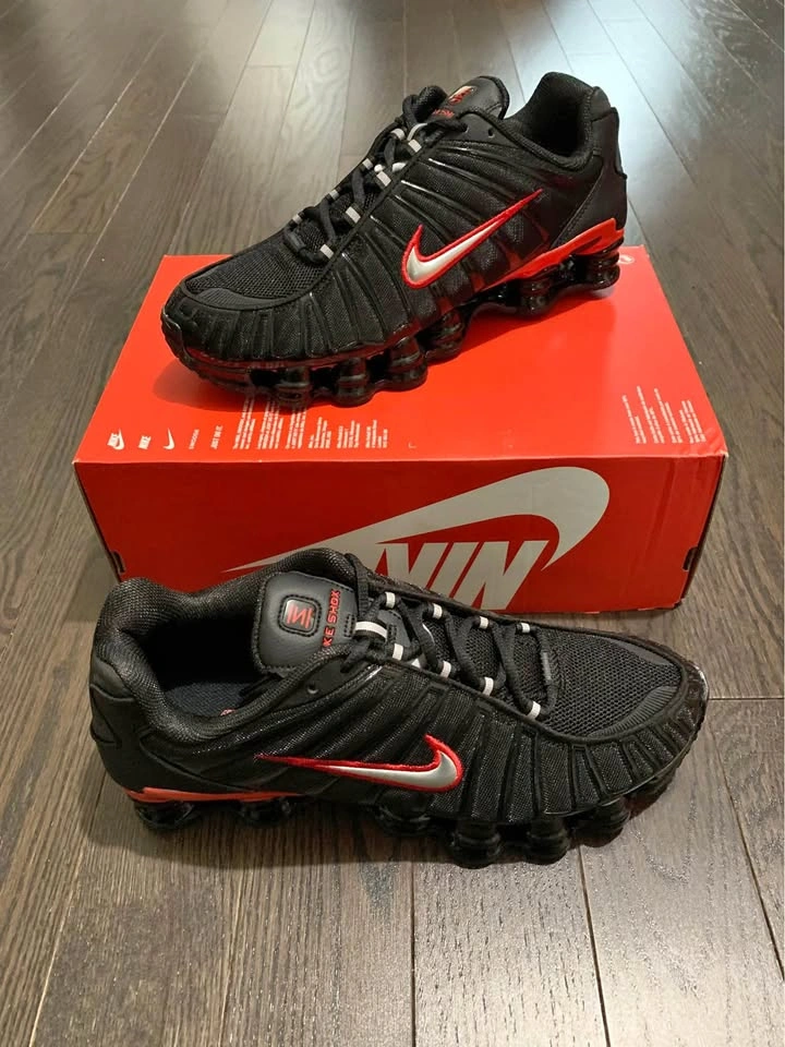 Nike Shox TL "Bred" Size 11 Mens